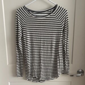 American Eagle Outfitters Black and White Striped Raglan Long-Sleeve Tee